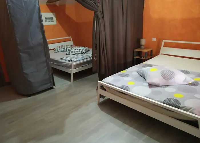 Les Attelages De La Fontaine Gasthuis Epothemont