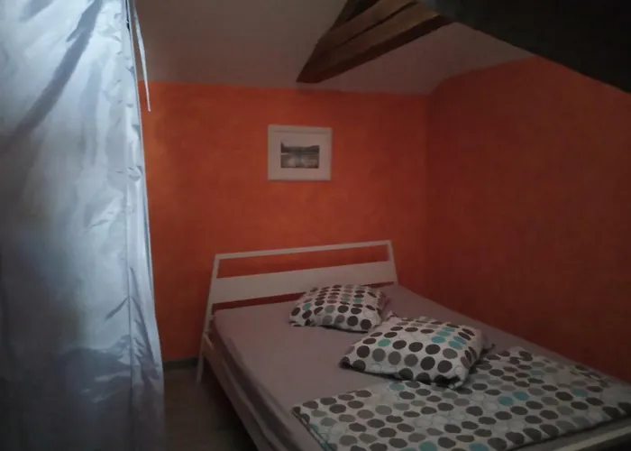 Les Attelages De La Fontaine Gasthuis Epothemont